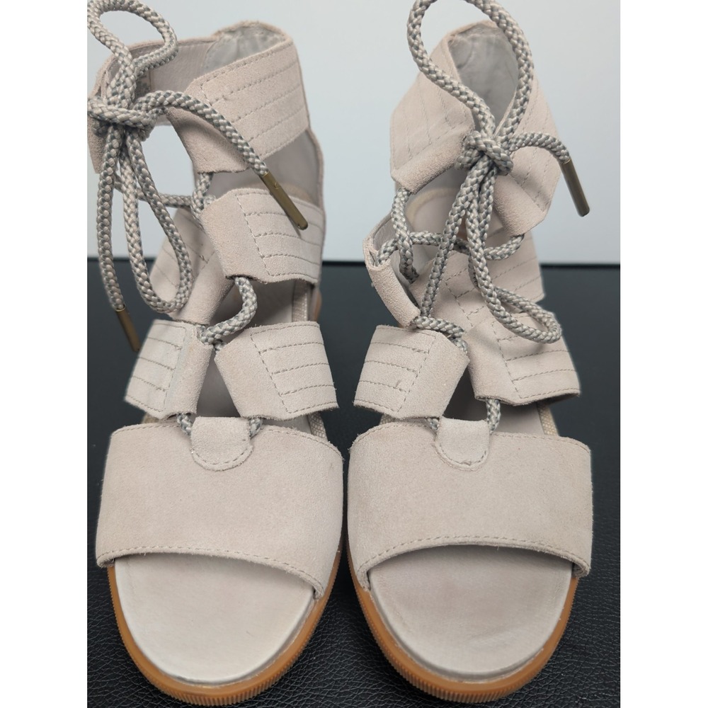 Sorel Joanie II Wedge Sandals Womens Sz 7.5 Taupe Suede Lace Up NL3552